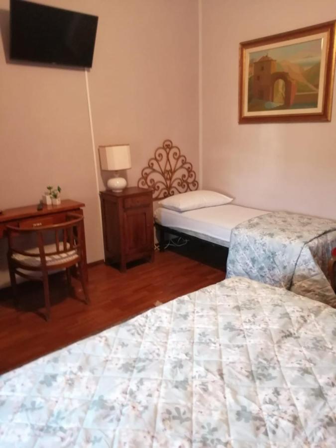 Sopra Le Poste Bed & Breakfast Arezzo Luaran gambar